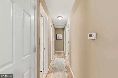 Entry Way - 8100 Ellet Rd, Springfield, VA 22151 photo 5 of 6
