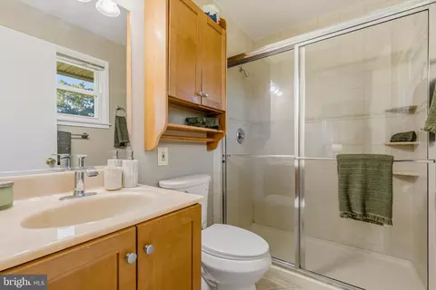 Bath - 8100 Ellet Rd, Springfield, VA 22151 photo 1 of 4