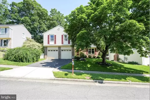 7588 Woodstown Dr, Springfield, VA 22153
