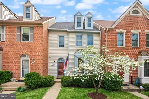 6369 English Ivy Way, Springfield, VA 22152