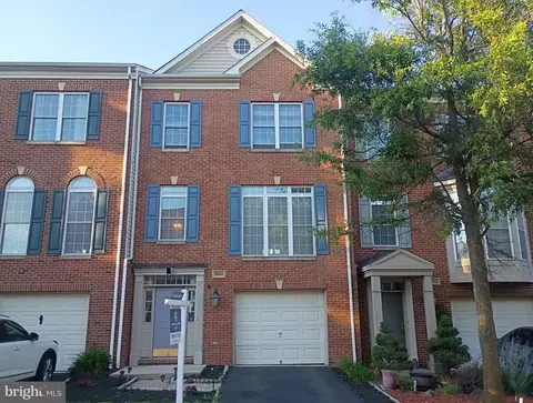 13554 Lavender Mist Ln, Centreville, VA 20120