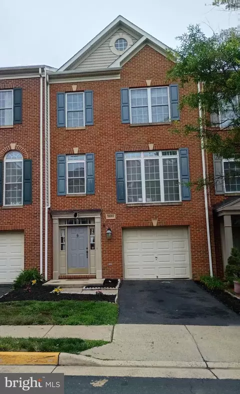 13554 Lavender Mist Ln, Centreville, VA 20120