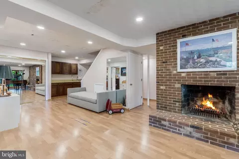 Other - 1601 Mary Ellen Ct, Mclean, VA 22101 photo 6 of 12