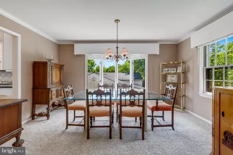Dining - 1601 Mary Ellen Ct, Mclean, VA 22101 photo 1 of 2