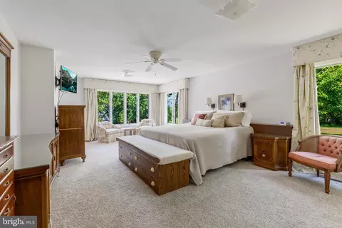 Bedroom - 1601 Mary Ellen Ct, Mclean, VA 22101 photo 1 of 4