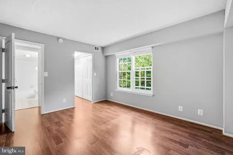 Bedroom - 7621 Provincial Dr #211, Mclean, VA 22102 photo 3 of 3