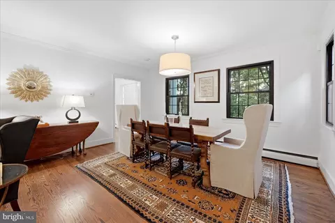 Dining - 710 Live Oak Dr, Mclean, VA 22101 photo 4 of 4