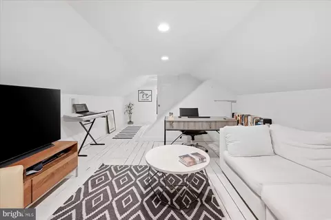 Other - 710 Live Oak Dr, Mclean, VA 22101 photo 8 of 15