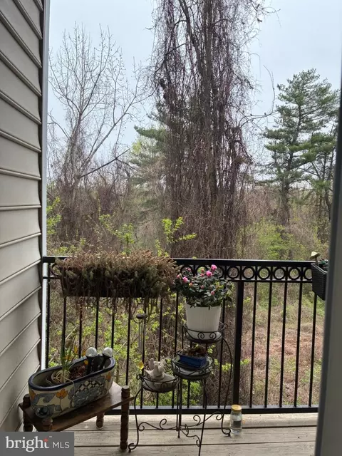 Exterior - 1571 Spring Gate Dr #6206, Mclean, VA 22102 photo 7 of 8