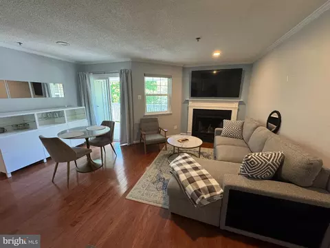 1524 Lincoln Way #416, Mclean, VA 22102