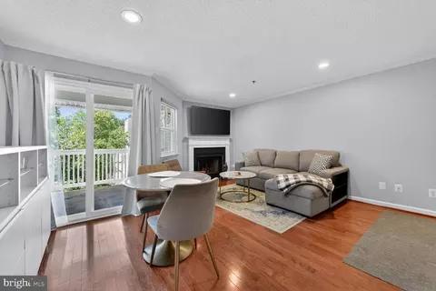 1524 Lincoln Way #416, Mclean, VA 22102
