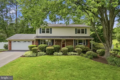 Exterior - 7216 Reservation Dr, Springfield, VA 22153 photo 6 of 6