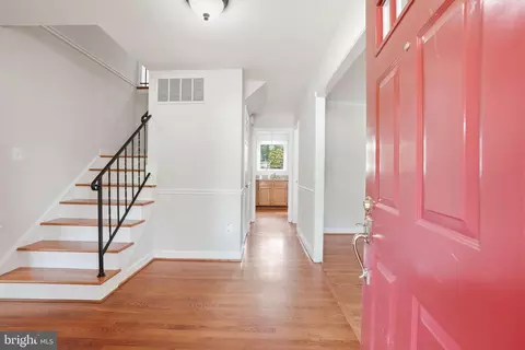 Entry Way - 7216 Reservation Dr, Springfield, VA 22153 photo 1 of 4