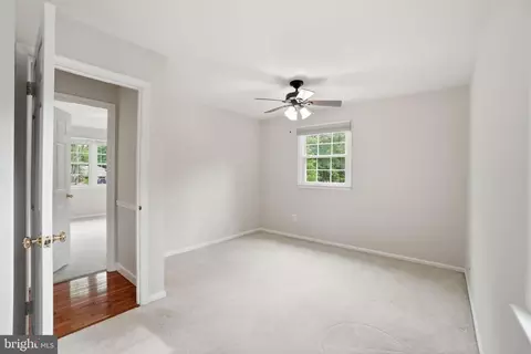 Bedroom - 7216 Reservation Dr, Springfield, VA 22153 photo 6 of 7