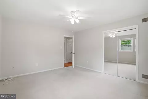 Bedroom - 7216 Reservation Dr, Springfield, VA 22153 photo 5 of 7
