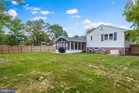 Exterior - 6705 New Hope Dr, Springfield, VA 22151 photo 10 of 16