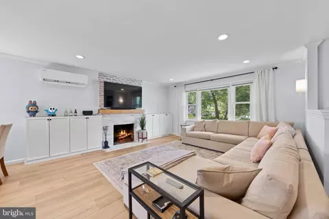 Other - 6705 New Hope Dr, Springfield, VA 22151 photo 5 of 24