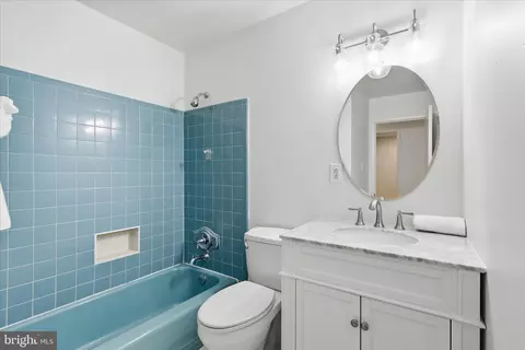 Bath - 5609 Sedgwick Ln, Springfield, VA 22151 photo 2 of 2