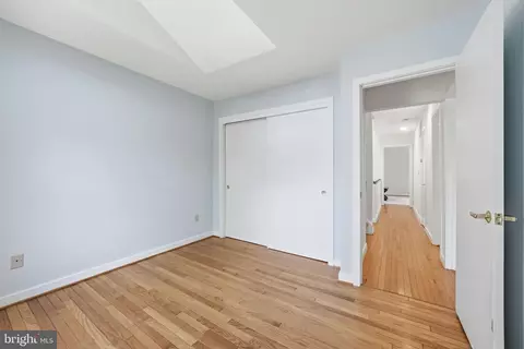Bedroom - 11124 Glade Dr, Reston, VA 20191 photo 5 of 5