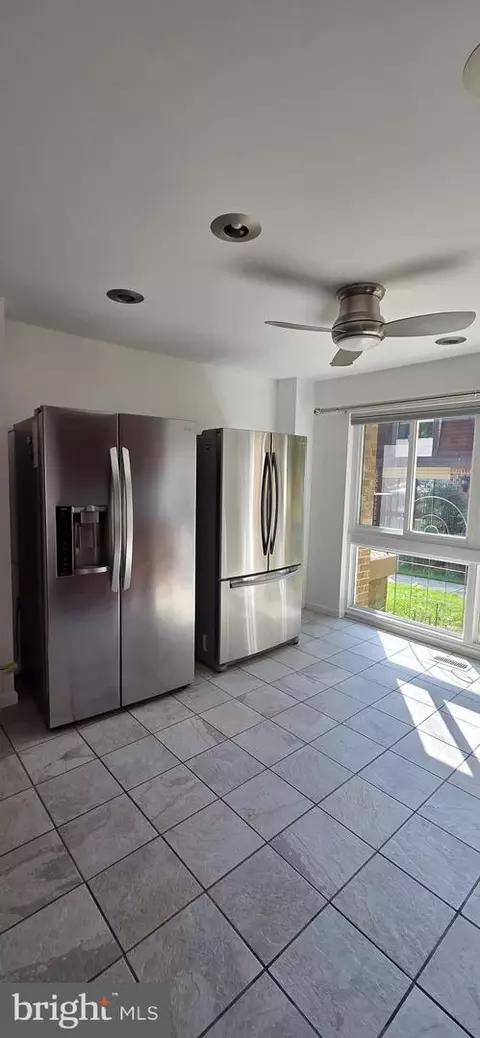 Other - 6022 Forrest Hollow Ln, Springfield, VA 22152 photo 5 of 20