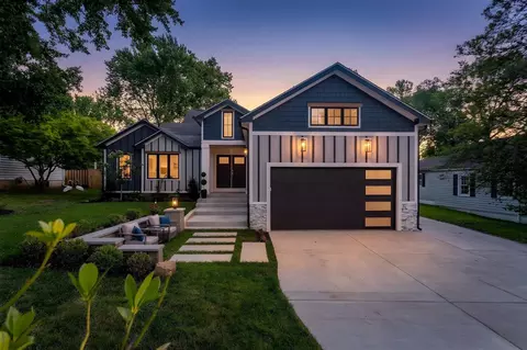 2933 Fairmont St, Falls Church, VA 22042