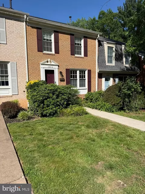 11854 Saint Trinians Ct, Reston, VA 20191