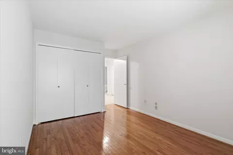 Bedroom - 2043 Wethersfield Ct, Reston, VA 20191 photo 5 of 6
