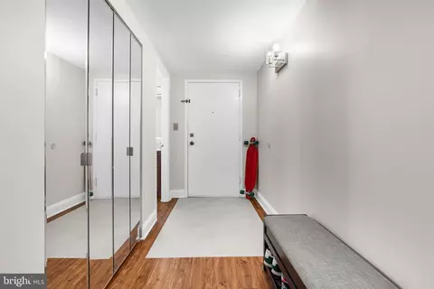 Entry Way - 7721 Tremayne Pl #204, Mclean, VA 22102 photo 4 of 6