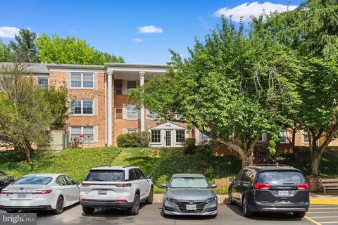 Exterior - 7721 Tremayne Pl #204, Mclean, VA 22102 photo 3 of 11