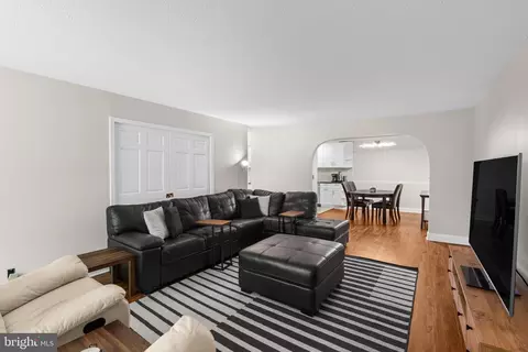 Other - 7721 Tremayne Pl #204, Mclean, VA 22102 photo 4 of 15