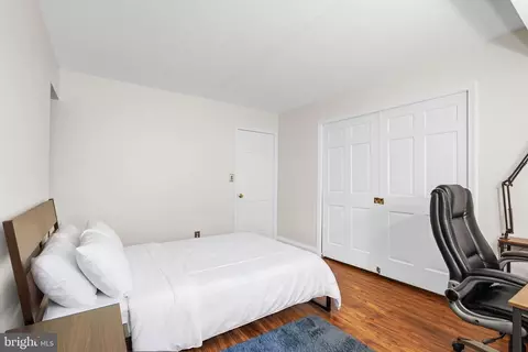 Bedroom - 7721 Tremayne Pl #204, Mclean, VA 22102 photo 5 of 7