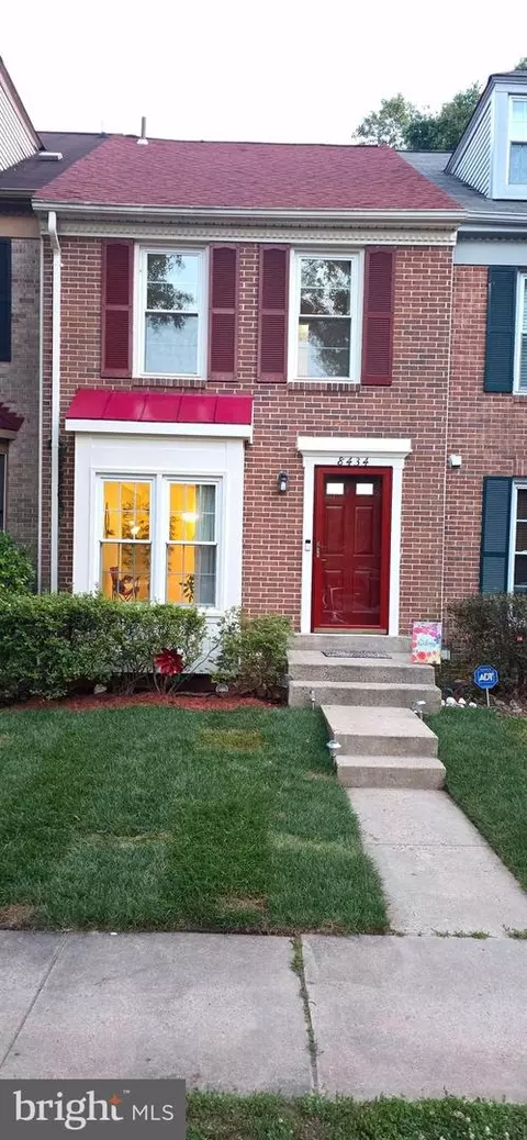 8434 Springfield Oaks Dr, Springfield, VA 22153