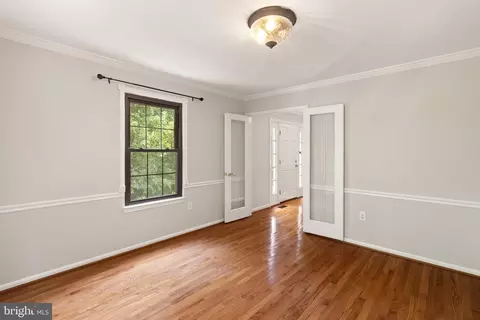Other - 7672 Southern Oak Dr, Springfield, VA 22153 photo 2 of 12