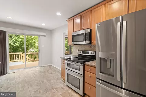 Other - 7672 Southern Oak Dr, Springfield, VA 22153 photo 6 of 12