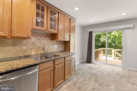 Other - 7672 Southern Oak Dr, Springfield, VA 22153 photo 5 of 12