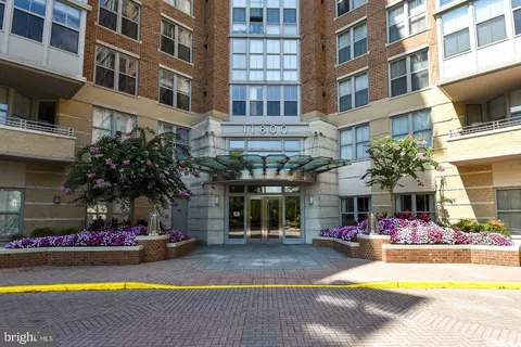 11800 Sunset Hills Rd #723, Reston, VA 20190