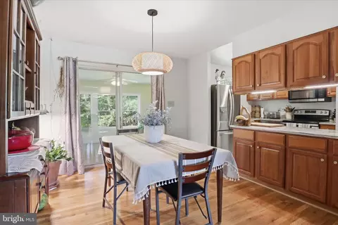 Other - 8143 Edmonton Ct, Springfield, VA 22152 photo 5 of 20
