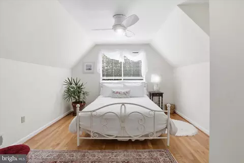 Bedroom - 8143 Edmonton Ct, Springfield, VA 22152 photo 1 of 3