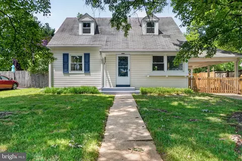 6410 Cavalier Dr, Alexandria, VA 22307