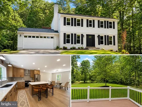 12210 Folkstone Dr, Oak Hill, VA 20171