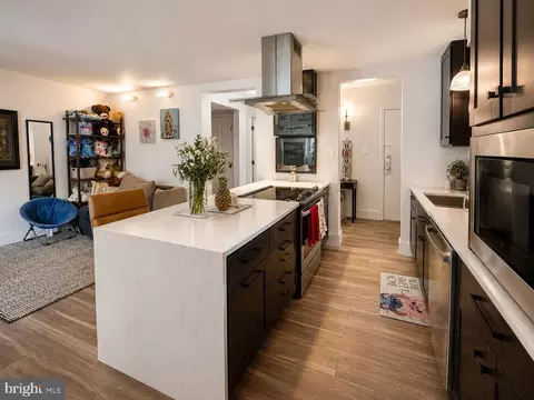 11659 Stoneview Sq #12C, Reston, VA 20191