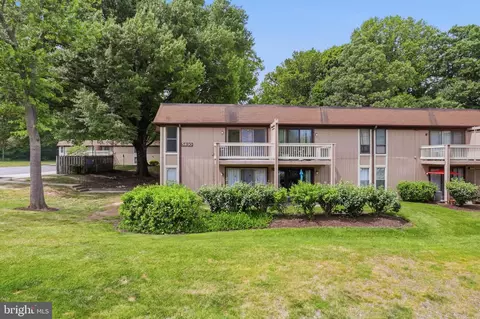 5810 Royal Ridge Dr #G, Springfield, VA 22152