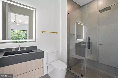 6519 Brawner St, Mclean, VA 22101 photo 52
