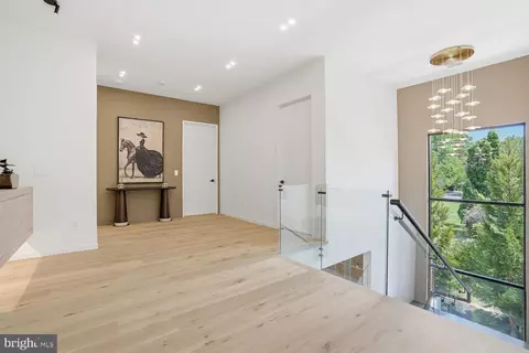6519 Brawner St, Mclean, VA 22101 photo 59