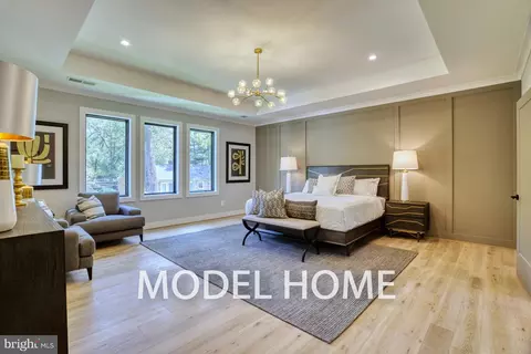 Entry Way - 6928 Girard St, Mclean, VA 22101 photo 15 of 44