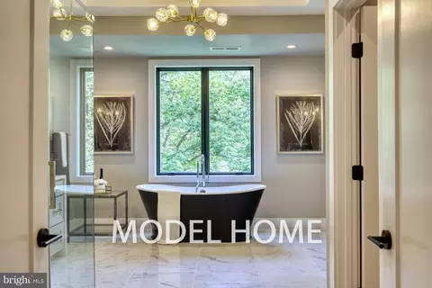 Entry Way - 6928 Girard St, Mclean, VA 22101 photo 16 of 44