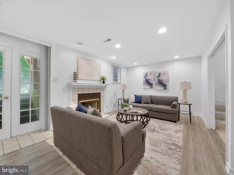 Living - 8730 Stone Hill Pl, Springfield, VA 22153 photo 6 of 7