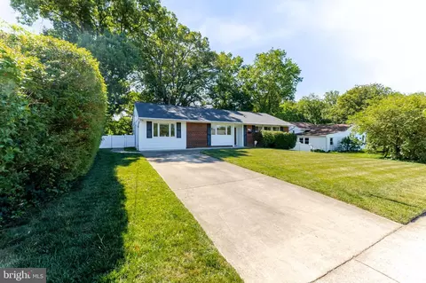 Other - 5825 Atteentee Rd, Springfield, VA 22150 photo 2 of 6