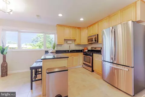 Kitchen - 5825 Atteentee Rd, Springfield, VA 22150 photo 1 of 2