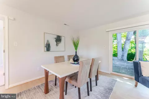 Dining - 5825 Atteentee Rd, Springfield, VA 22150 photo 1 of 3